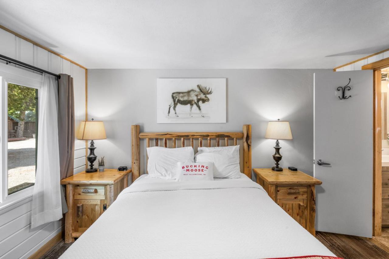 The Bucking Moose Hotell West Yellowstone Exteriör bild