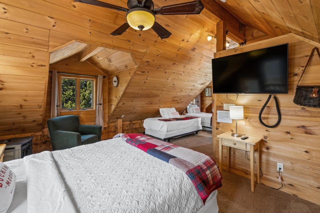 The Bucking Moose Hotell West Yellowstone Exteriör bild