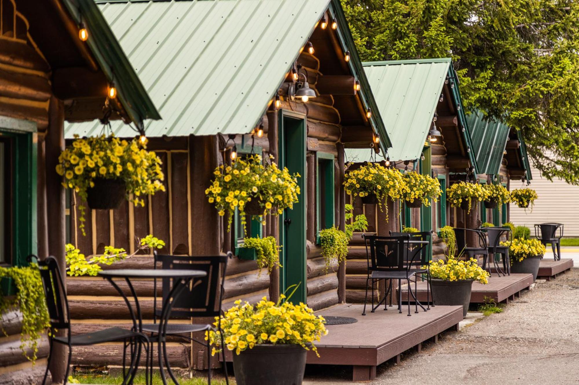 The Bucking Moose Hotell West Yellowstone Exteriör bild